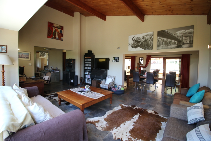 3 Bedroom Property for Sale in Beacon Bay North Eastern Cape